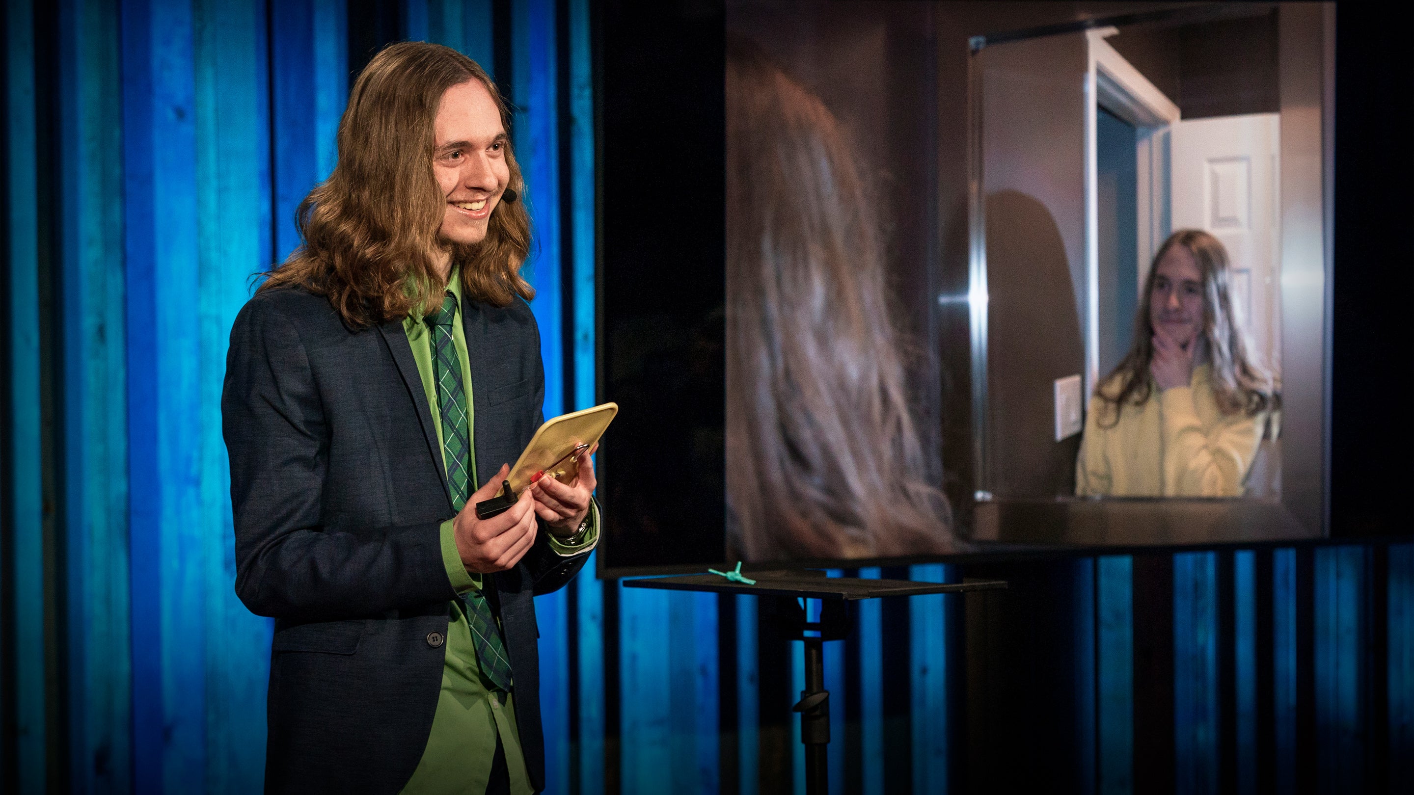 Gazing into the future: Social attention differences for those with autism